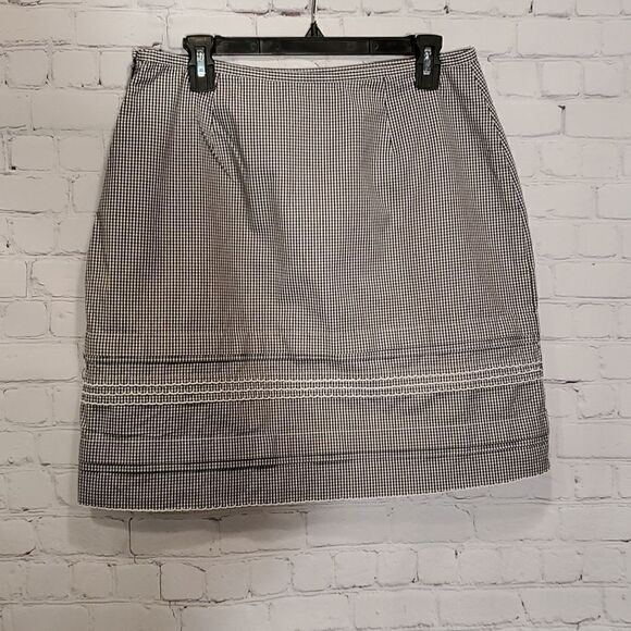Christopher & Banks black and white gingham plaid cotton skirt - Picture 3 of 5